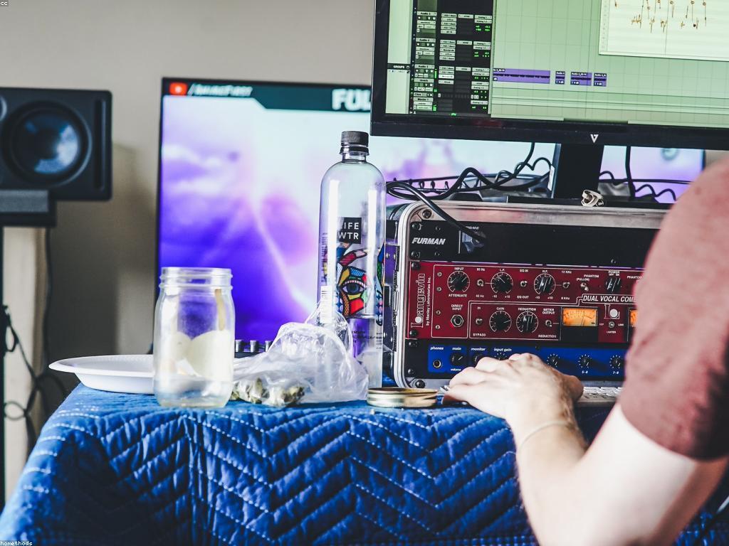 ករណីជោគជ័យក្នុងការលក់តាមអ៊ីនធថ្ងៃ