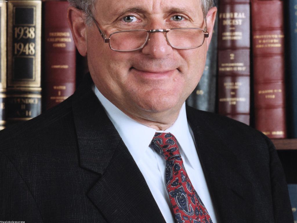 ចំឡែកនៃកម្មវិធីប្រាក់រង្វាន់មិនគិតថ្លៃ